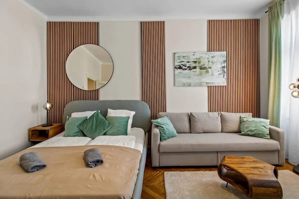 At Danube I 6 Minutes To Metro I Fast Wifi Apartment Vienna Austria